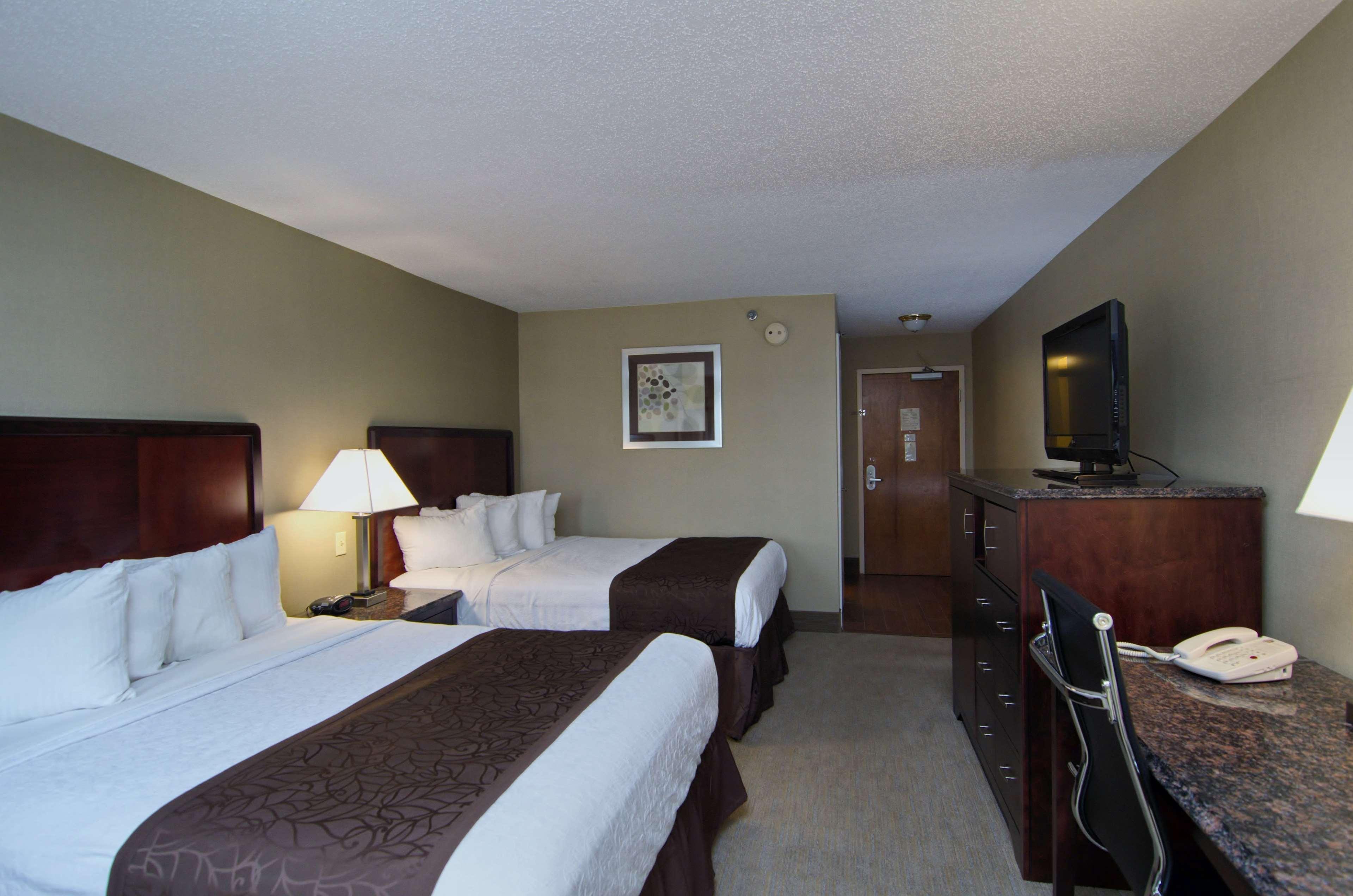 Best Western Plus Inn At Hunt Ridge Лексингтон Экстерьер фото