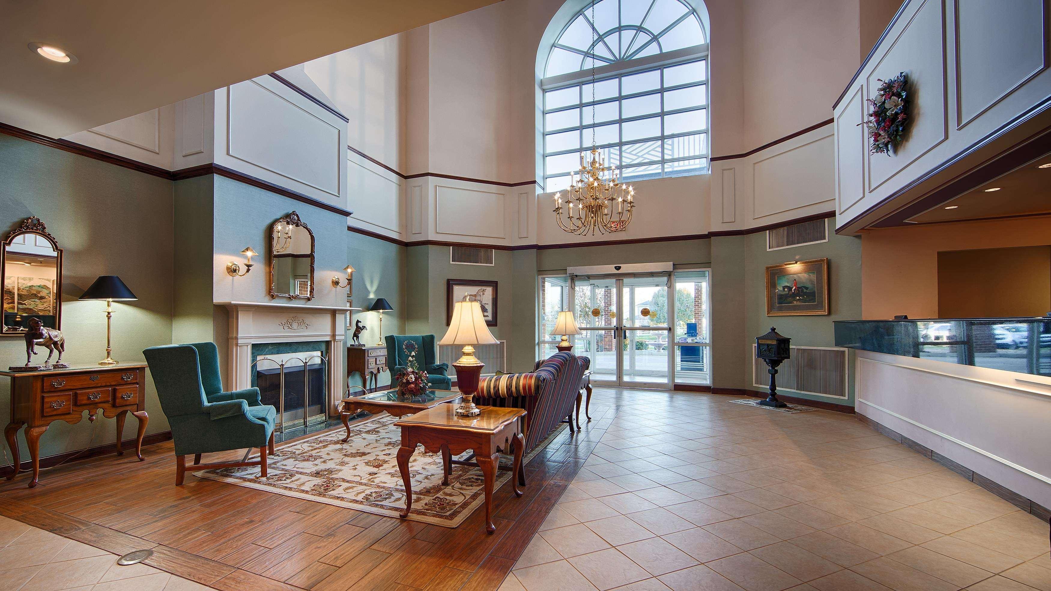 Best Western Plus Inn At Hunt Ridge Лексингтон Экстерьер фото