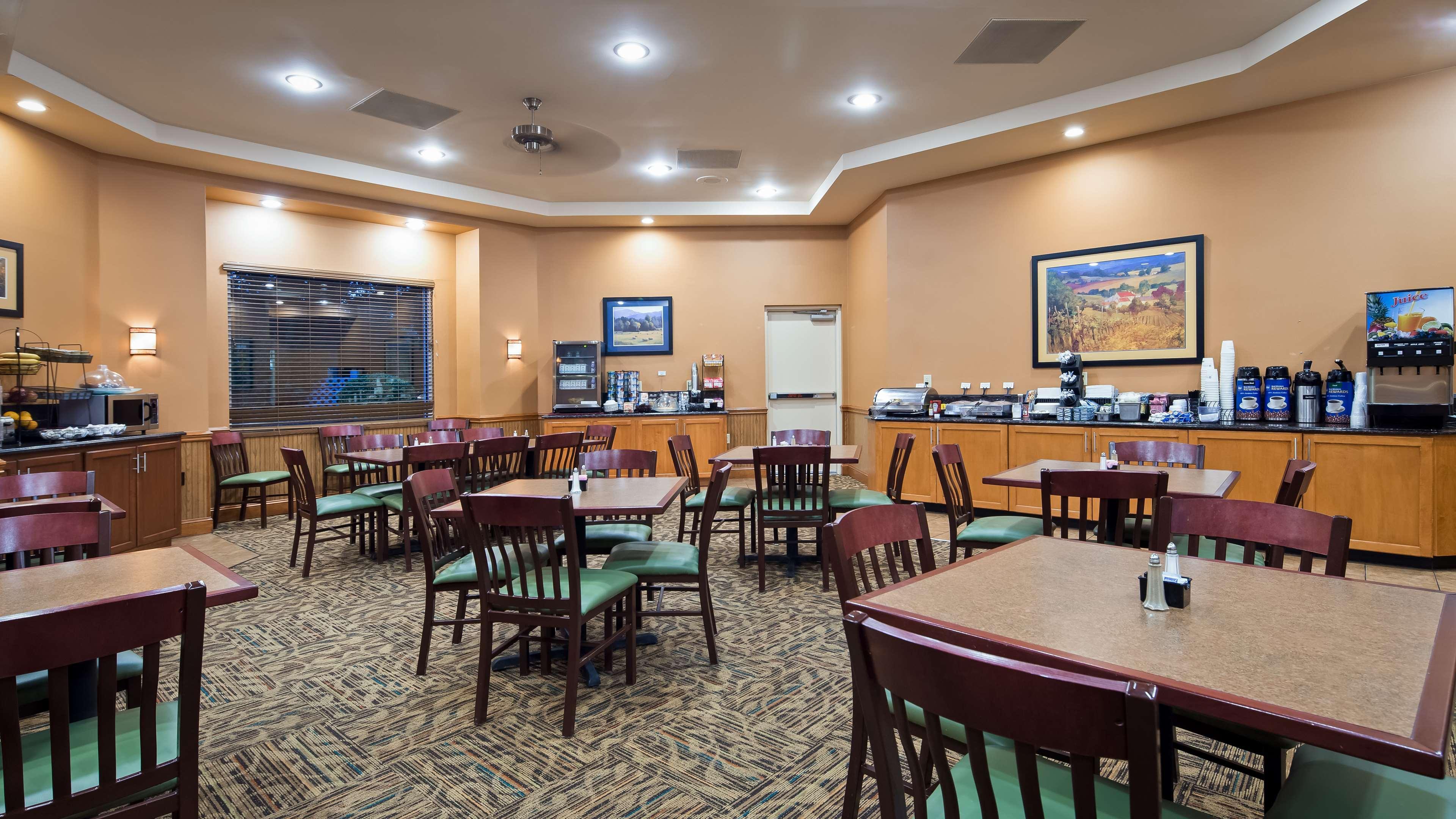 Best Western Plus Inn At Hunt Ridge Лексингтон Экстерьер фото