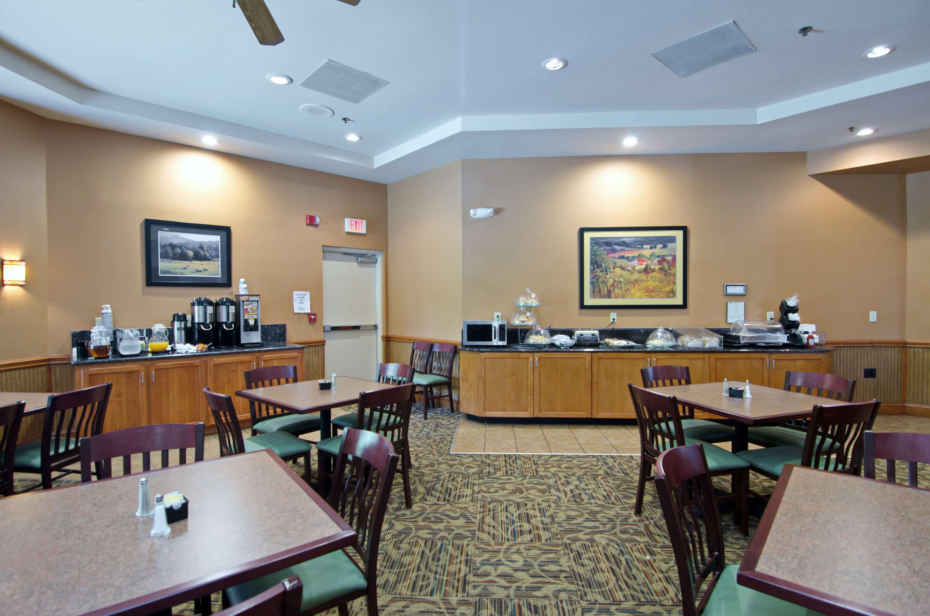 Best Western Plus Inn At Hunt Ridge Лексингтон Экстерьер фото